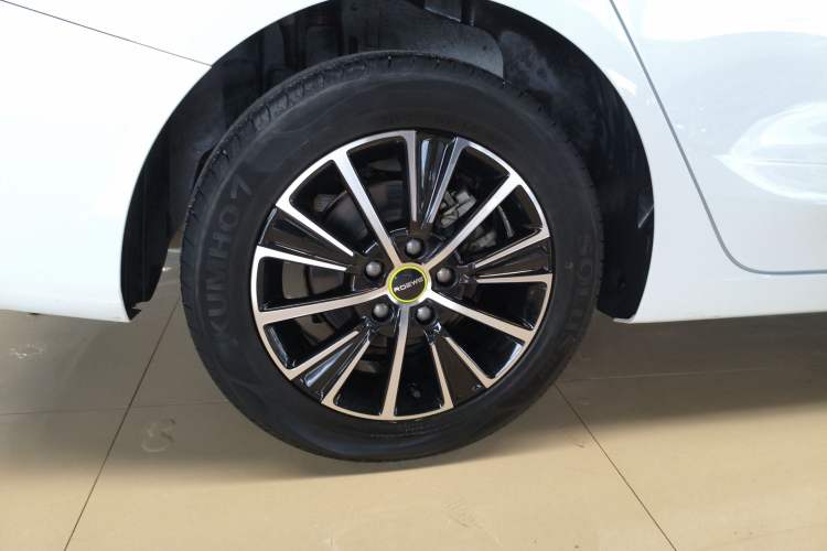 Used Roewe i5 2021 Revised Version 1.5L CVT Diamond Edition
