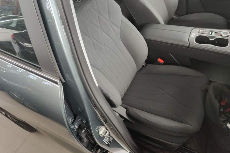 Used Chery Fengyun T8 2025 1.5T 130 km Comfort Edition 5-Seater
