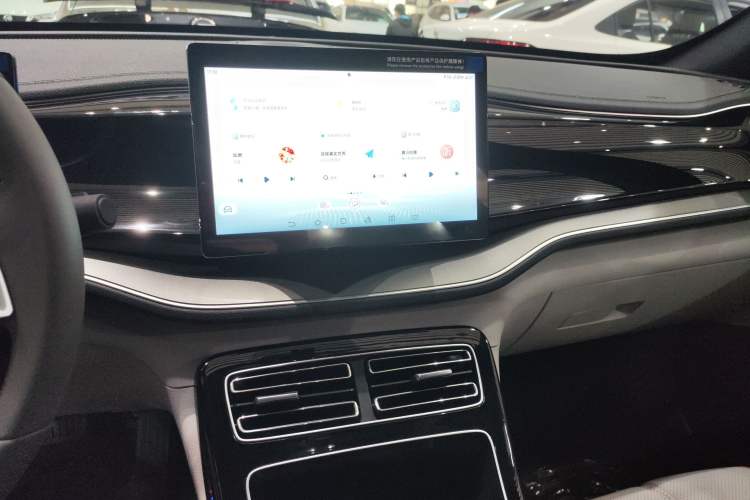 Used BYD Qin PLUS 2024 HONOR Edition DM-i 120KM Leading Model