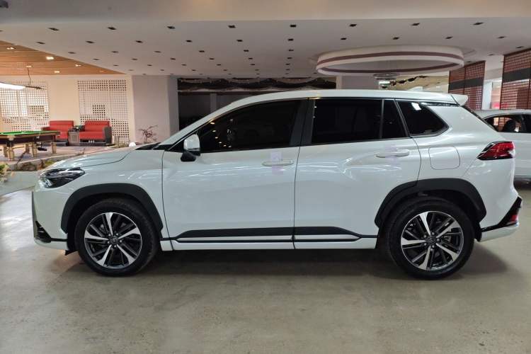 Used Toyota FRONTLANDER 2023 2.0L CVT Sport Edition
