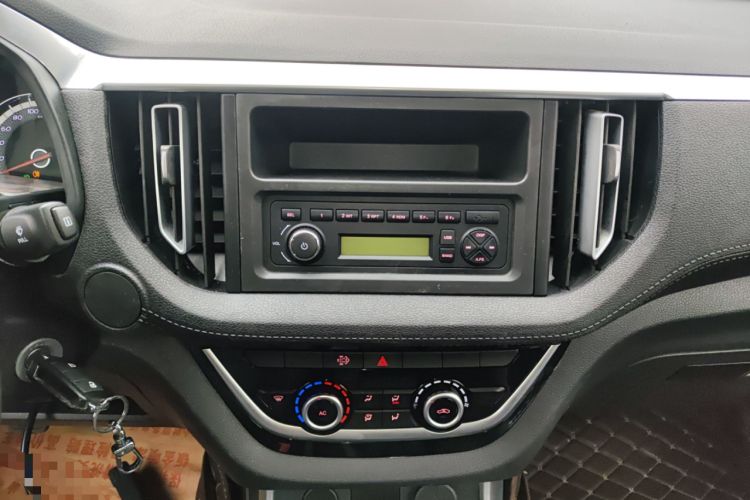 Used Isuzu JLM 2020 2.8T Classic 4x4 Diesel Euro VI Comfort Plus Extended Version JE493ZLQ6E