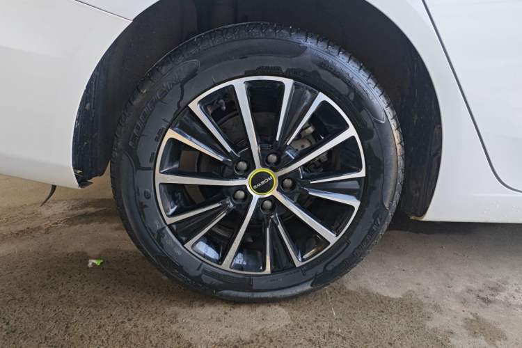 Used Roewe i5 2021 1.5L CVT Diamond Edition
