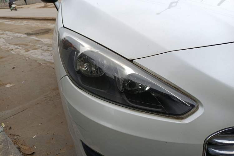 Used Peugeot 308 2014 Enjoy Edition Classic 1.6L Manual YouShang Model