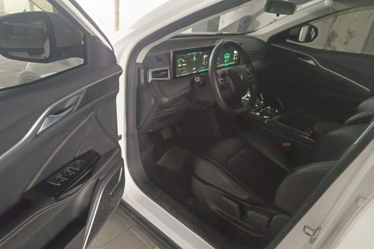 Used NETA U 2023 Neta U-Ⅱ 500 U Show Edition – Lithium Iron Phosphate
