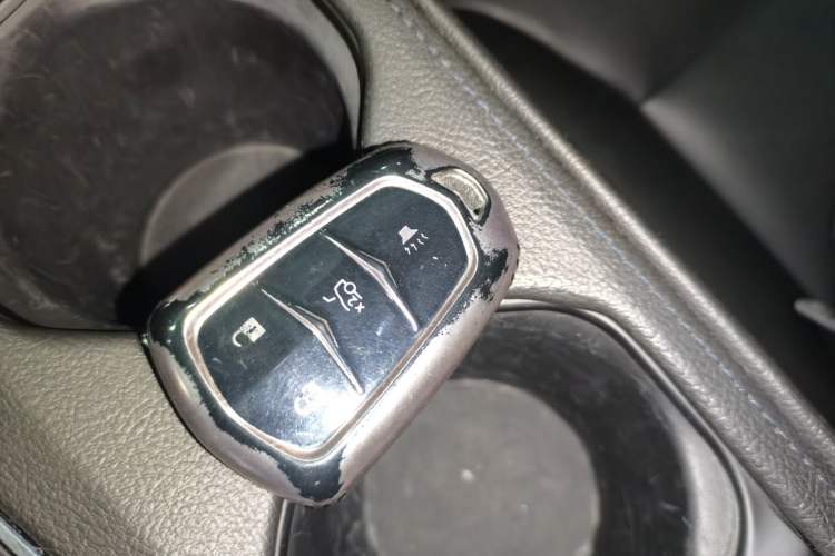 Used Cadillac XT4 2021 28T Two-Wheel Drive Luxury Version
