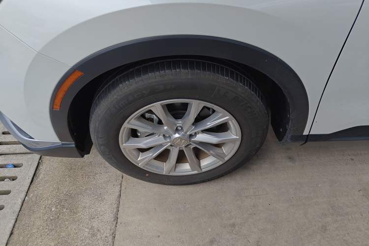 Used Honda CR-V 2023 240TURBO Two-Wheel Drive Deluxe Edition 7 Seats
