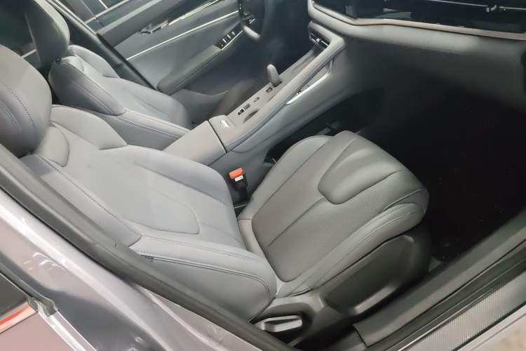 Used Geely Auto Emgrand X7 Sport 
