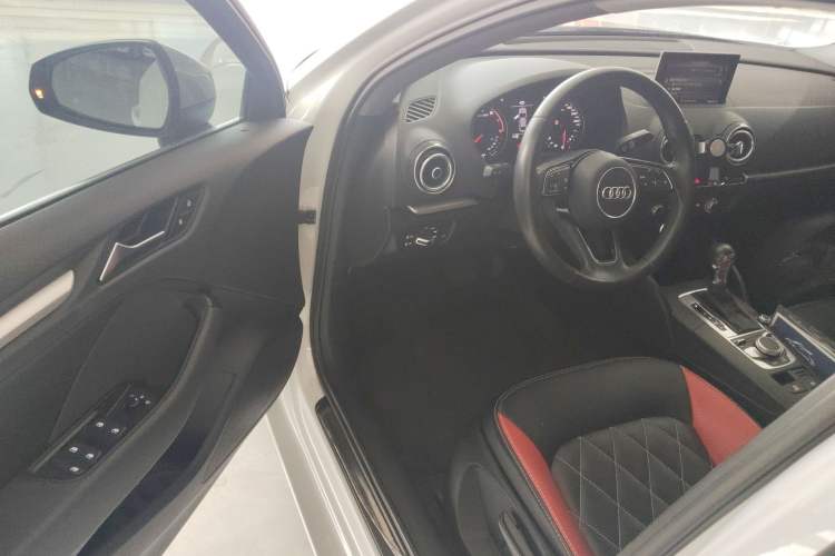 Used Audi A3 2019 Limousine 35 TFSI Ambition China VI
