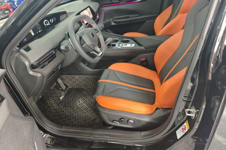 Used Changan UNI-V 2024 1.5T Prestige Sport Edition