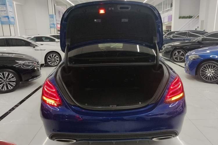 Used Mercedes-Benz C-Class 2017 Facelift C 200 L Sport Edition
