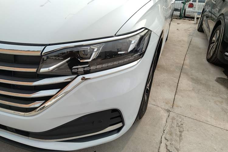 Used Volkswagen Viloran 2024 330TSI Luxury Edition