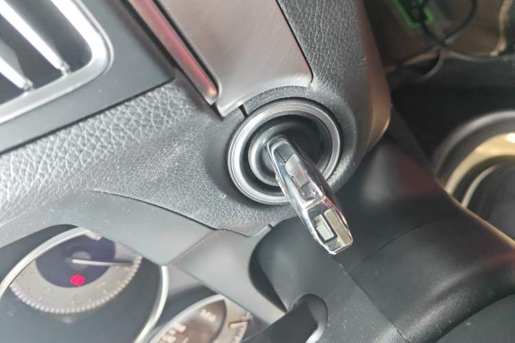 Used Mercedes-Benz E-Class 2014 E 200 Coupe
