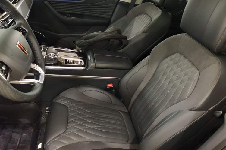 Used Hongqi HS5 2023 2.0T Qixiang Pro Edition
