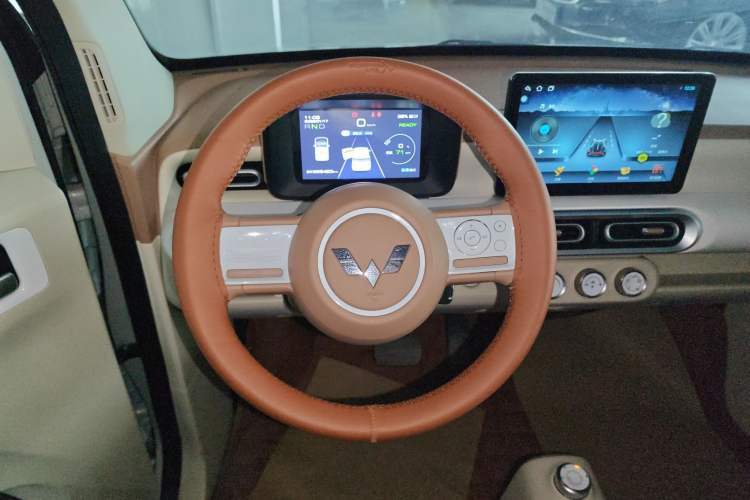 Used Wuling Hongguang MINIEV 2024 3rd Generation 215km Youth Edition
