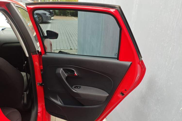 Used Volkswagen Polo 2018 1.5L Automatic Enjoyment Model
