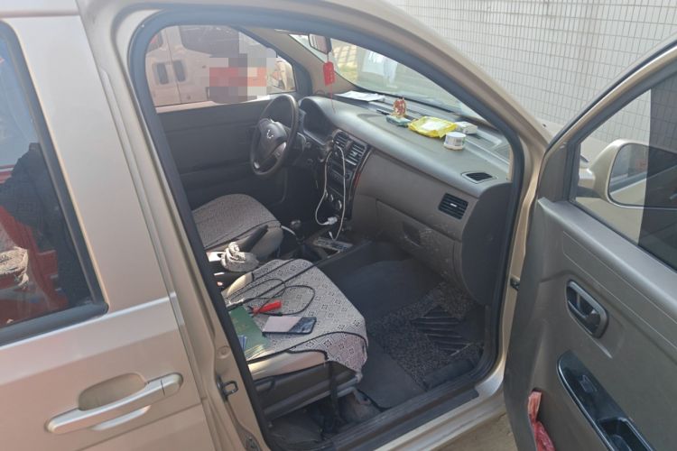 Used Wuling Rongguang V 2019 1.5L Standard Version China VI LAR
