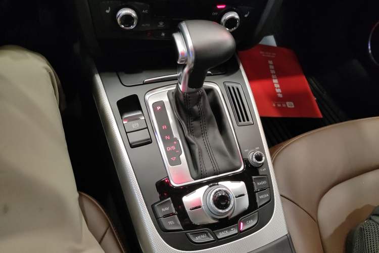 Used Audi A4 2014 40 TFSI allroad quattro plus version
