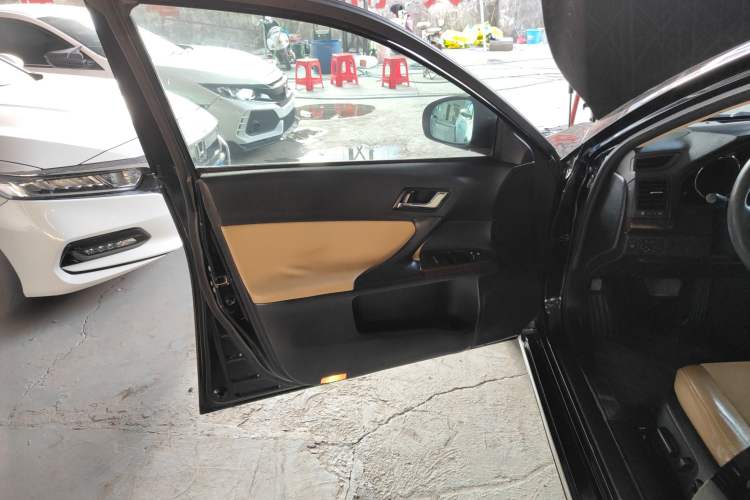 Used Toyota Reiz 2013 2.5V Shangrui Edition
