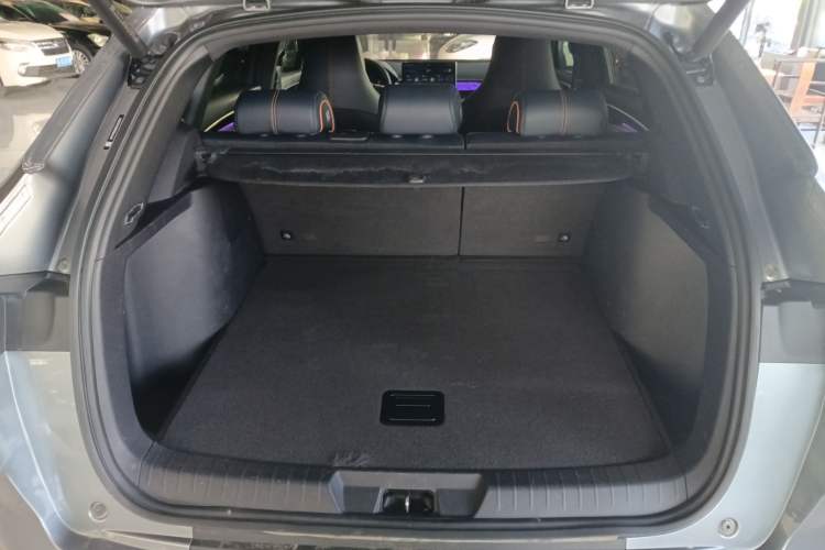 Used BYD Song PLUS New Energy 2021 EV Flagship Model
