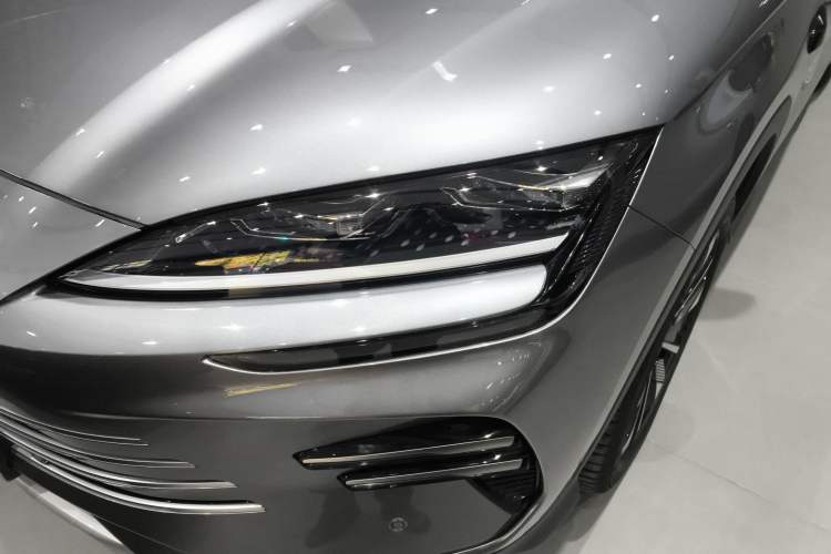 Used BYD Song PLUS New Energy 2025 DM-i Smart Drive 112KM Prestige Model
