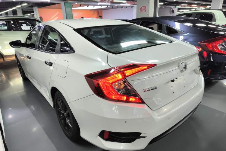 Used Honda Civic 2019 220TURBO CVT Dynamic Edition China VI