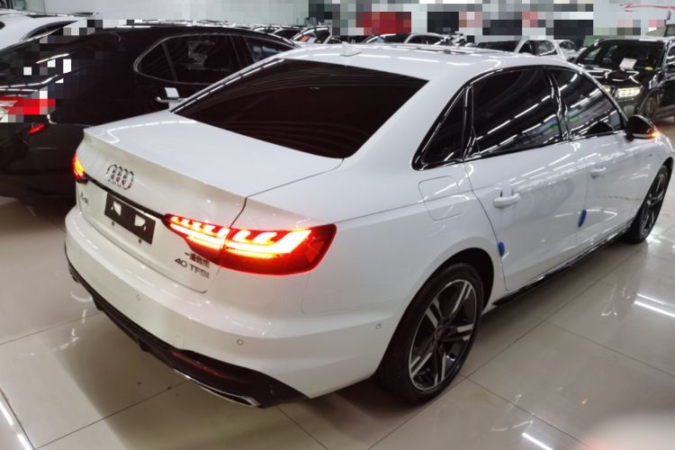 Used Audi A4L 2022 40 TFSI Luxury Dynamic Model
