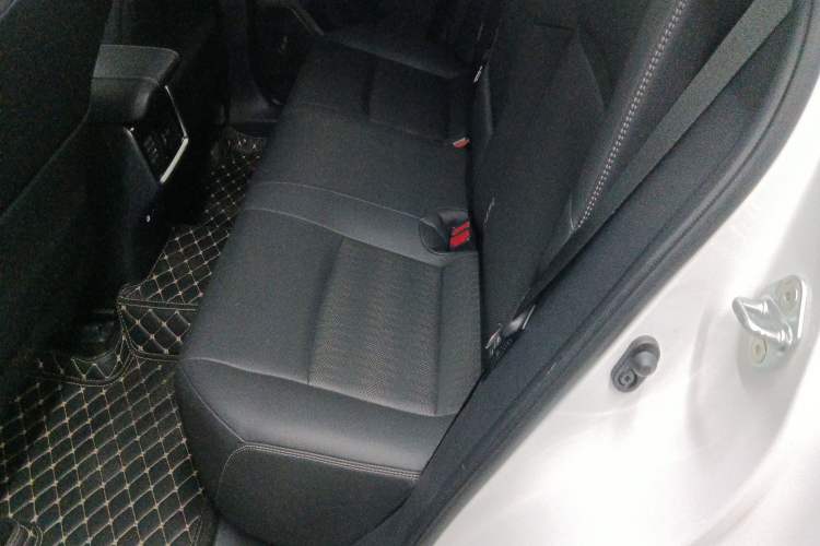 Used Toyota Venza 2023 2.0L CVT Two-Wheel Drive Prestige Version
