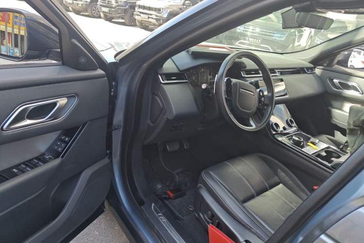 Used Land Rover Range Rover Velar 2020 P250 R-DYNAMIC S
