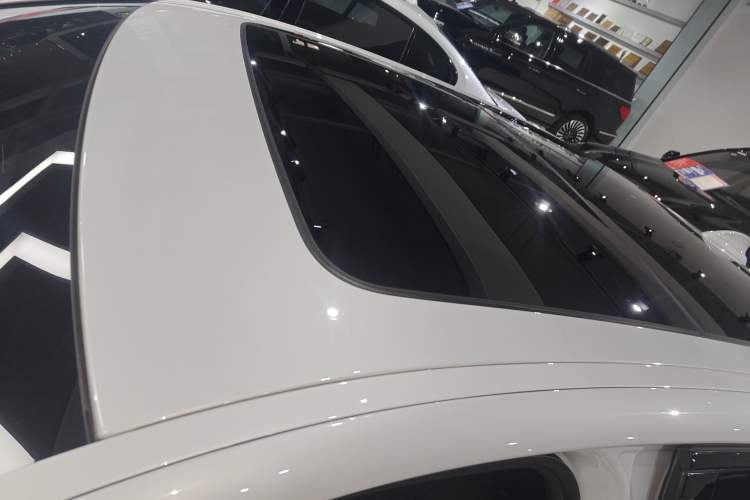 Used BMW 5 Series 2018 Restyled 530Li Luxury Edition M Sport Package
