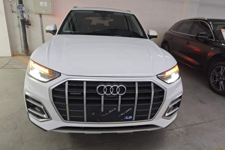 Used Audi Q5L 2022 40T Luxury Elegant Model