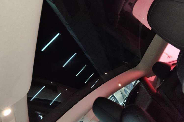 Used Tesla Model Y 2024 Rear-Wheel-Drive Version
