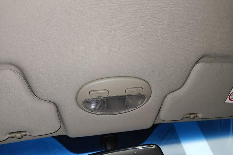 Used Buick Excelle 2015 1.5L Automatic Classic Model
