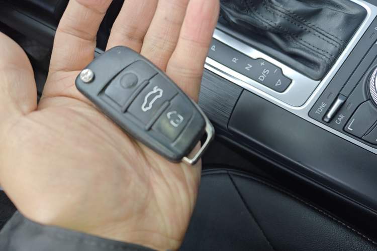 Used Audi A3 2016 Limousine 35 TFSI Prestige Edition