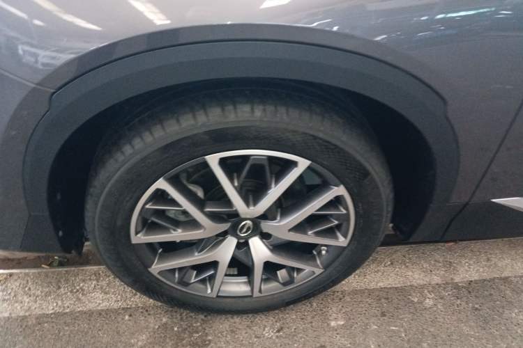 Used GAC Trumpchi GS8 2022 Flagship Series 2.0 TGDI Two-Wheel-Drive Prestige Edition (7 Seats)
