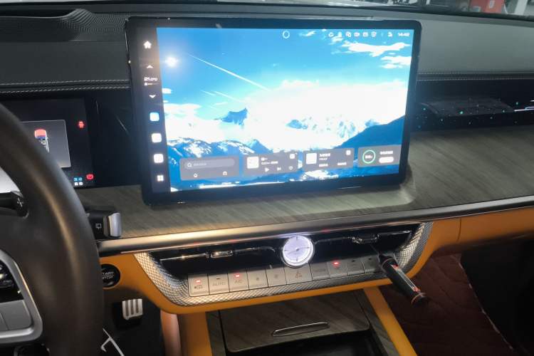 Used Tank 500 New Energy 2023 Hi4-T