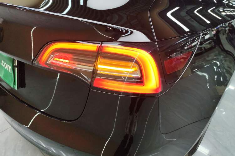 Used Tesla Model 3 2022 Rear-Wheel-Drive Version