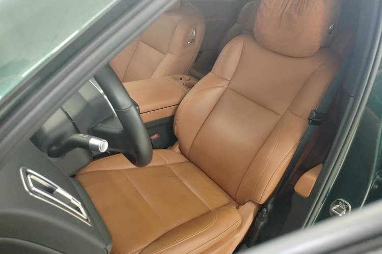 Used Li Auto L9 2022 Max model
