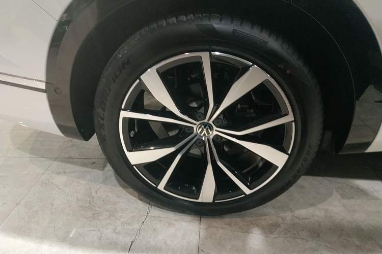 Used Volkswagen Talagon 2023 380TSI Four-Wheel Drive R-Line Explore Edition
