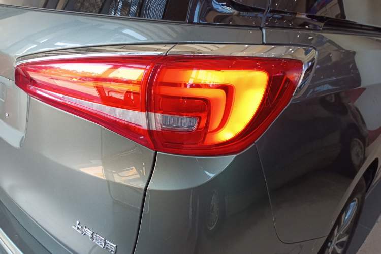 Used Buick GL8 2017 ES 28T Luxury Model China V Standard
