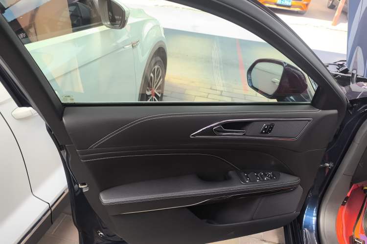 Used Ford Taurus 2017 EcoBoost 245 Luxury Model