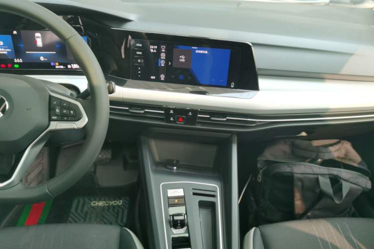 Used Volkswagen Golf 2023 Facelift 280TSI DSG Pro