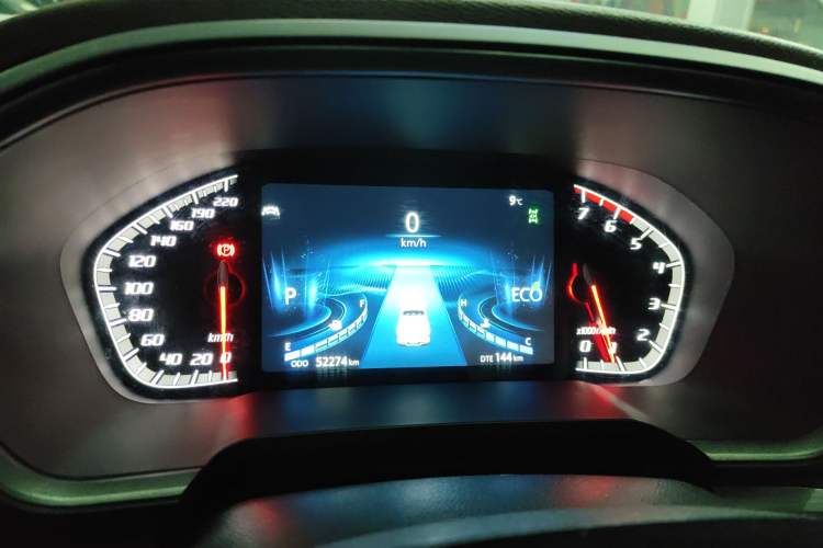 Used Chana F70 2021 2.4T Gasoline Automatic 4x4 Executive Version Standard Wheelbase 4K22D4T
