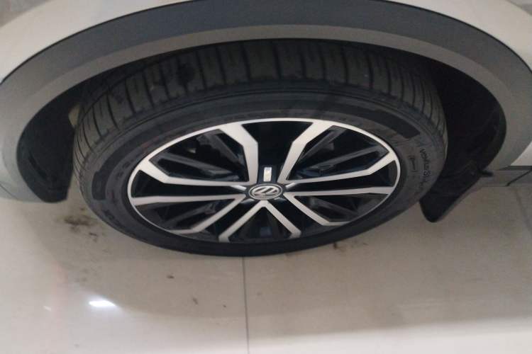 Used Volkswagen T-ROC 2020 280TSI DSG Two-Wheel Drive Comfort Version