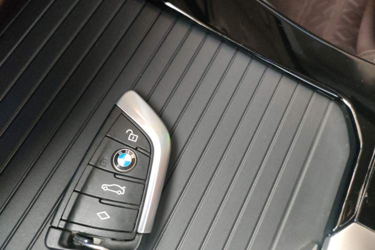 Used BMW X3 2021 xDrive30i Luxury Model with M Sport Package
