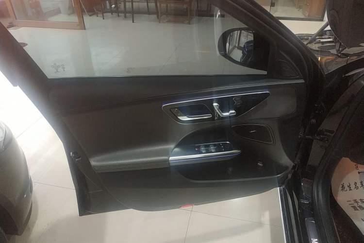 Used Mercedes-Benz C-Class 2022 C 260 L
