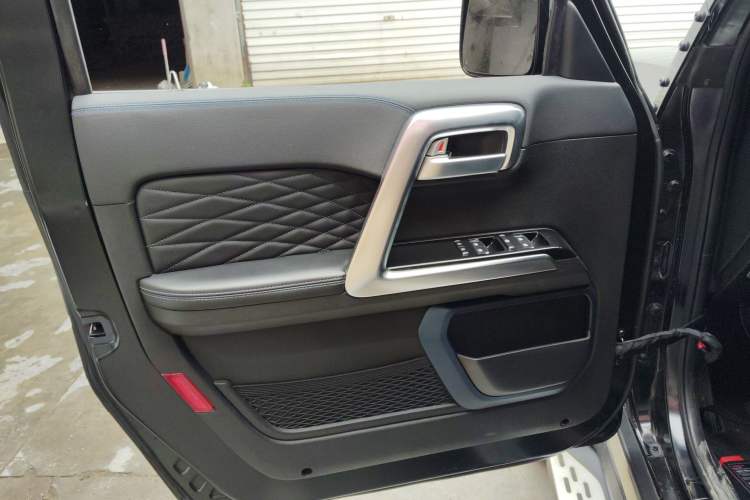 Used Beijing Auto BJ40 2021 2.3T Automatic Four-Wheel Drive Blade Hero Edition Supreme Version
