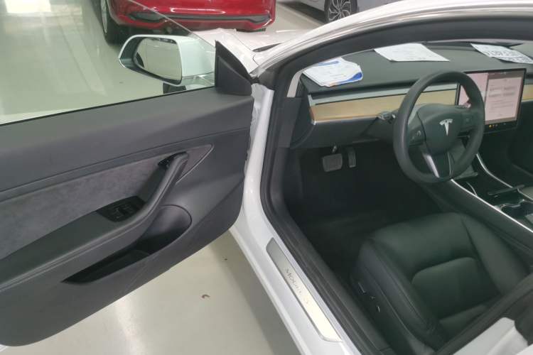 Used Tesla Model 3 2020 Revised Version Standard Range Rear-Wheel Drive – Upgraded Edition
