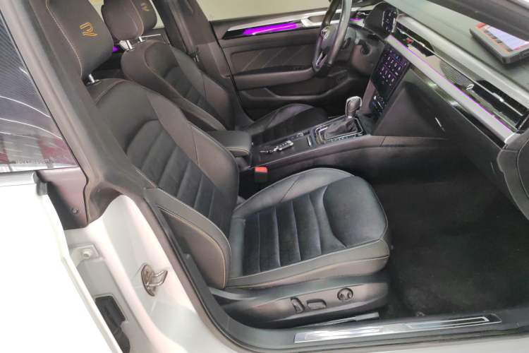 Used Volkswagen FAW-Volkswagen CC 2023 380TSI Striking Edition
