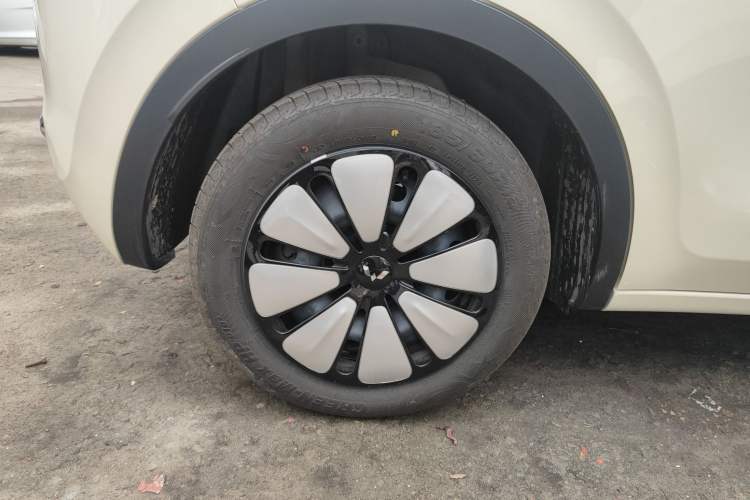 Used Wuling Bingo 2025 410 km Lingxi Deluxe Edition