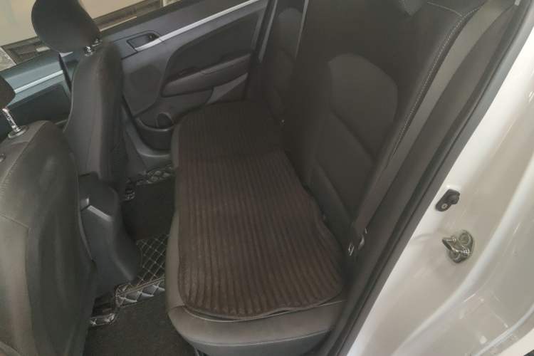 Used Hyundai Elantra 2016 1.6L Automatic ZhiXuan – Elite Version